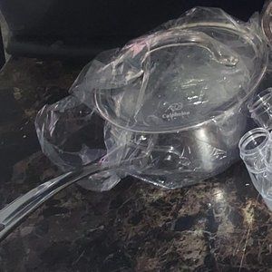 1.5Q calphalon sauce pan